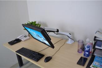怎样保养会议室设备 如桌面液晶屏翻转器